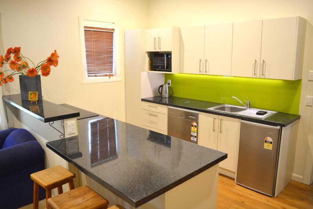 Riverlea Cottage - Cosy, Comfy, Quiet, Central Taumarunui Eksteriør billede
